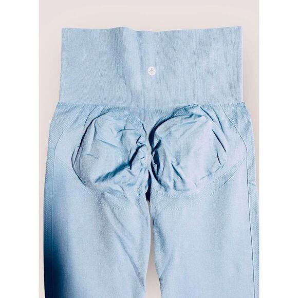 Brand New - Halara Women's S 7/8 length Seamless Flow High Waisted Butt Lifting - Picture 9 of 12